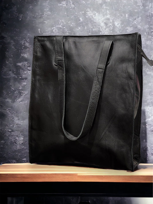 Handmade Genuine Leather Bag with Vintage Style - Perfect for Effortless Style, shoulder Bag, Minimalist design